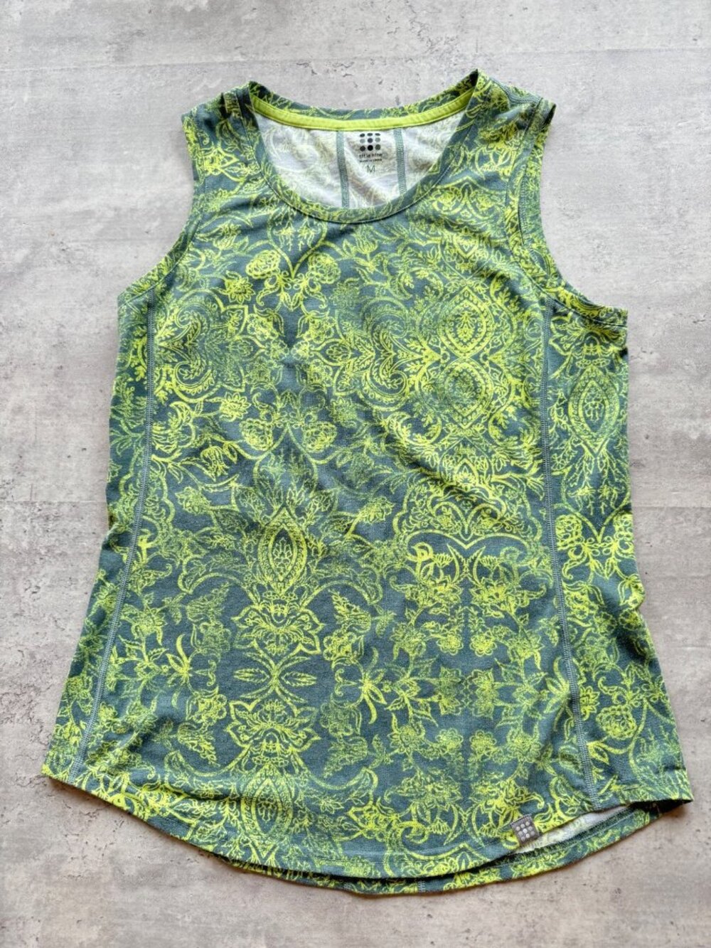 Title Nine Green & Yellow Paisley Sleeveless Tank Top  Medium Polyester Blend